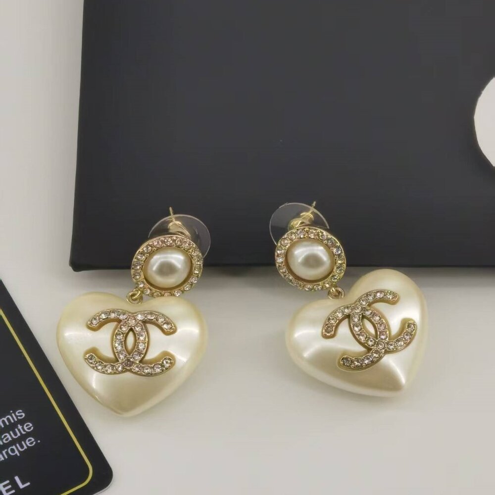 🎁Chanel earrings